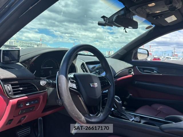 Cadillac ATS 2018-11 8379493-12