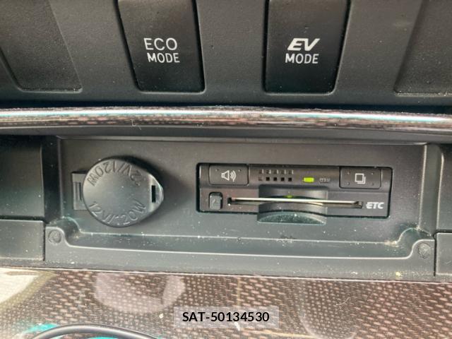 Toyota CAMRY 2011-12 8379085-11