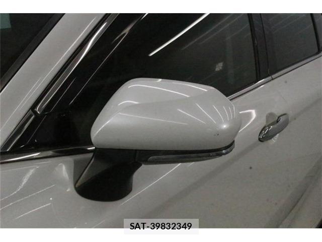 Toyota CAMRY 2017-10 8380080-15