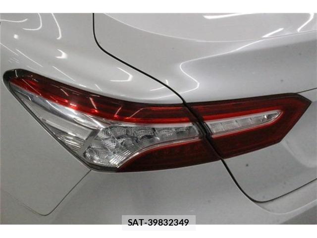 Toyota CAMRY 2017-10 8380080-16