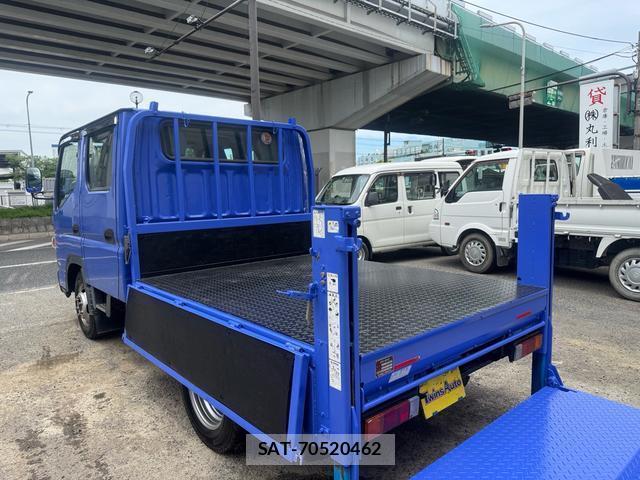 MITSUBISHI FUSO CANTER 2013-06 8379373-7