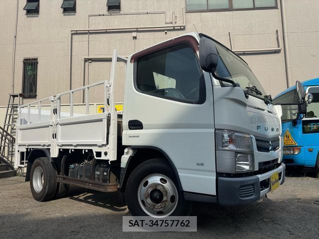 MITSUBISHI FUSO CANTER 2015-05 8379380-1