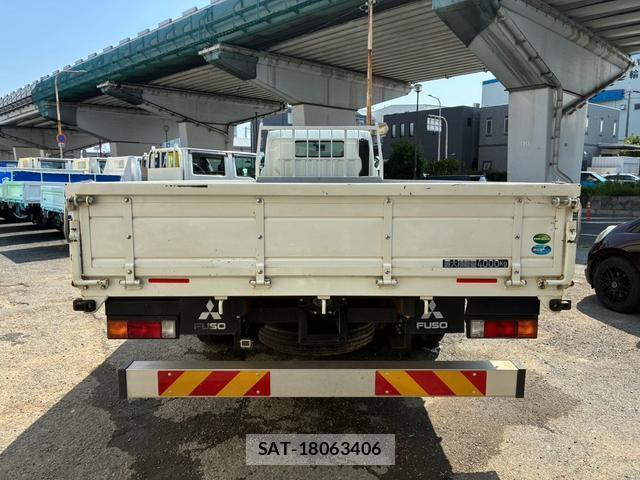 MITSUBISHI FUSO CANTER 2022-09 8379388-1