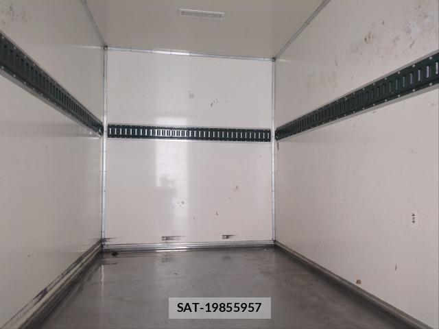MITSUBISHI FUSO CANTER 2016-12 8379761-15
