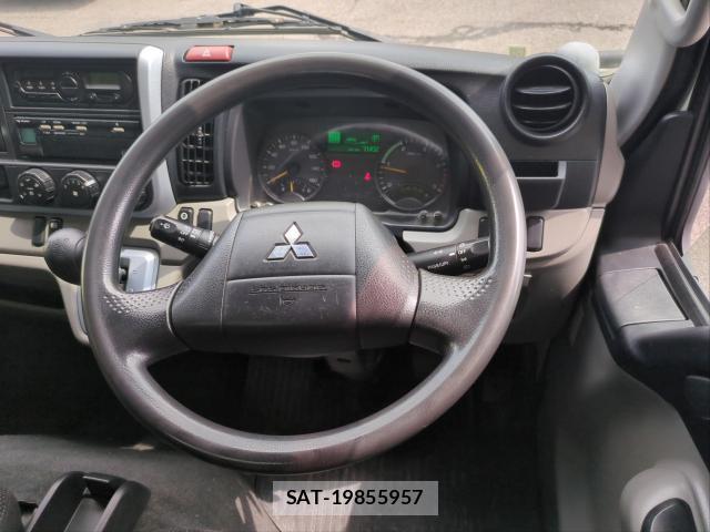 MITSUBISHI FUSO CANTER 2016-12 8379761-17