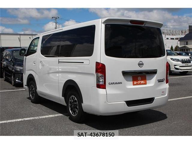 Nissan Caravan 2022-08 8379664-12