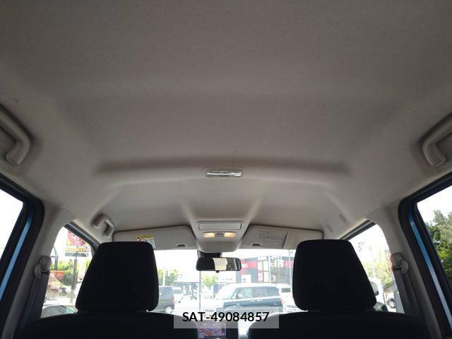 Daihatsu CAST 2015-10 8379268-9