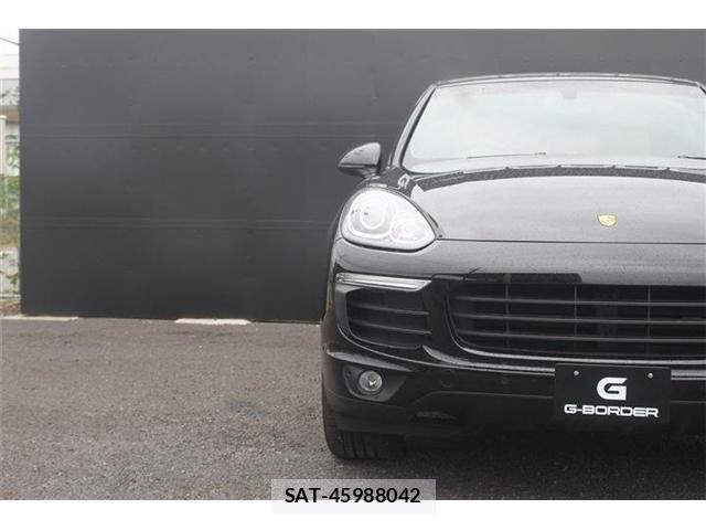 Porsche CAYENNE 2015-07 8379732-10