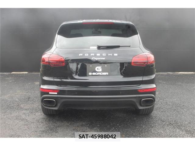 Porsche CAYENNE 2015-07 8379732-19