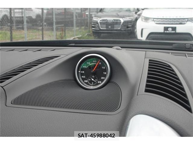 Porsche CAYENNE 2015-07 8379732-4