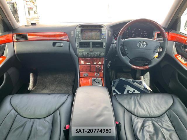 Toyota CELSIOR 2004-08 8378878-1