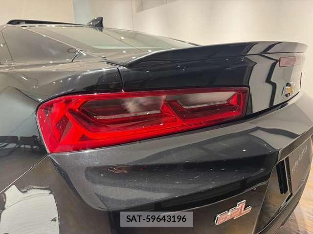 Chevrolet CAMARO 2018-10 8380184-19