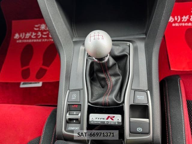Honda CIVIC 2019-09 8379636-8
