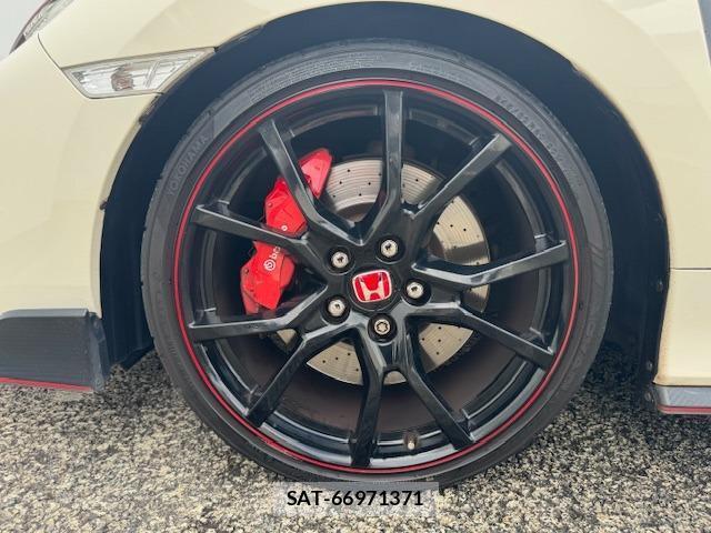 Honda CIVIC 2019-09 8379636-9