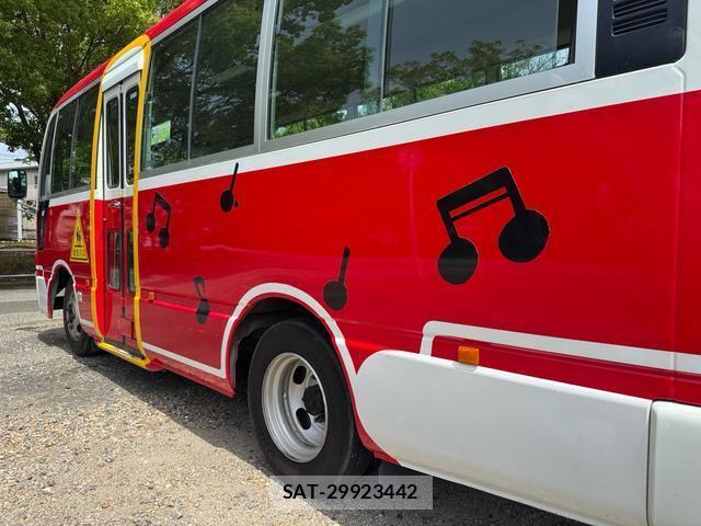 Nissan CIVILIAN BUS 2010-09 8379371-2