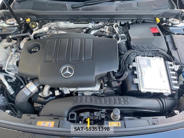 Mercedes Benz CLA-CLASS 2021-01 8379560-17