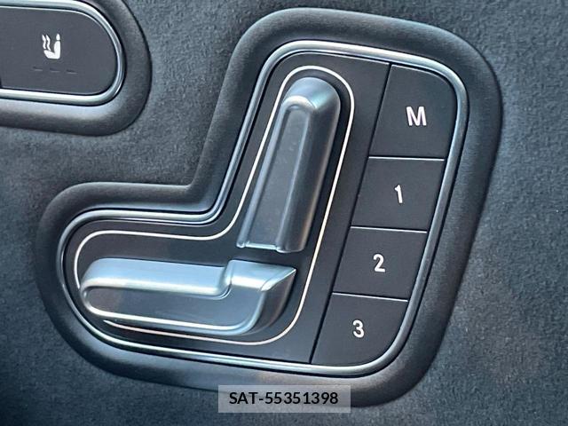 Mercedes Benz CLA-CLASS 2021-01 8379560-6