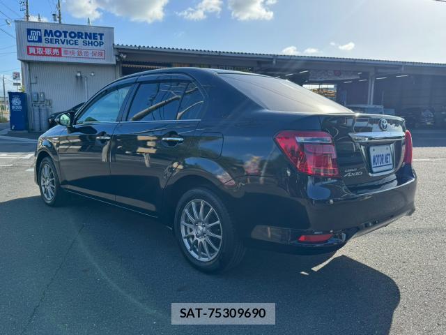 Toyota COROLLA AXIO 2018-06 8378589-10