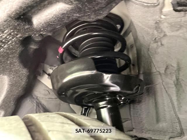 Toyota COROLLA CROSS 2025-05 8379944-19