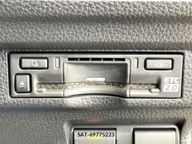 Toyota COROLLA CROSS 2025-05 8379944-6