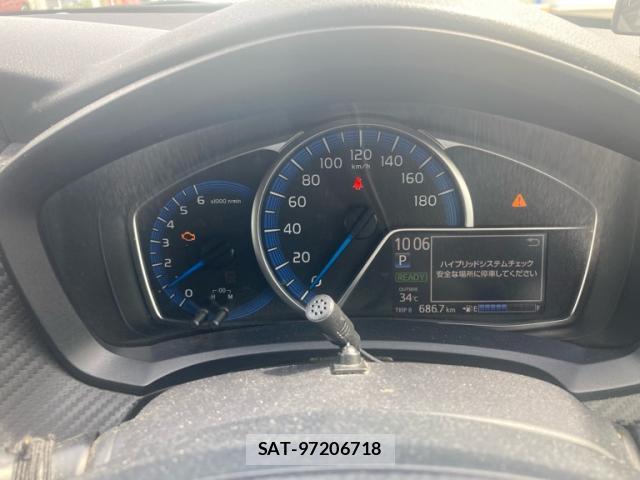 Toyota COROLLA FIELDER 2013-11 8379583-19