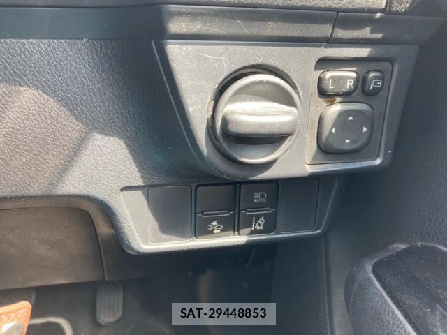 Toyota COROLLA FIELDER 2015-05 8380064-9