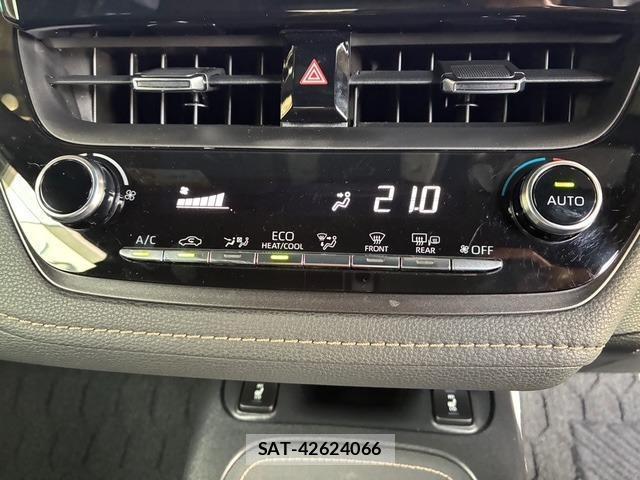 Toyota COROLLA TOURING 2021-06 8379437-16