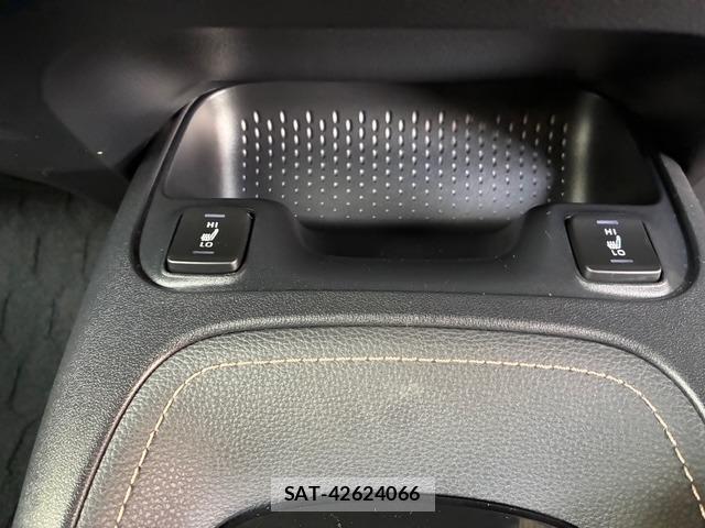 Toyota COROLLA TOURING 2021-06 8379437-17