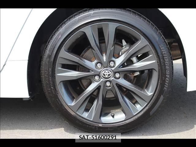 Toyota COROLLA TOURING 2024-01 8379980-19