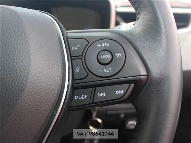 Toyota COROLLA SPORT 2018-11 8378964-14
