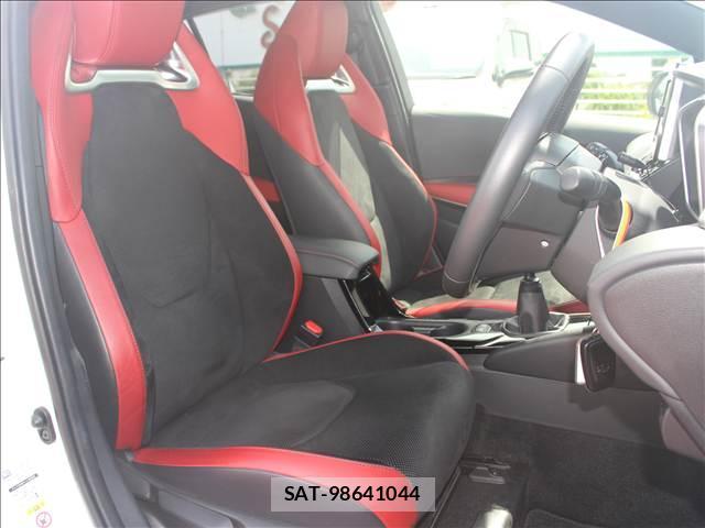 Toyota COROLLA SPORT 2018-11 8378964-17