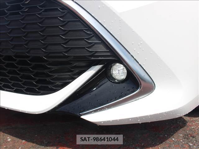 Toyota COROLLA SPORT 2018-11 8378964-6