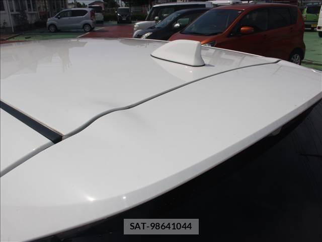 Toyota COROLLA SPORT 2018-11 8378964-9