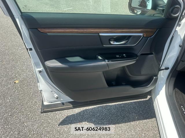 Honda CR-V HYBRID 2019-09 8379337-14