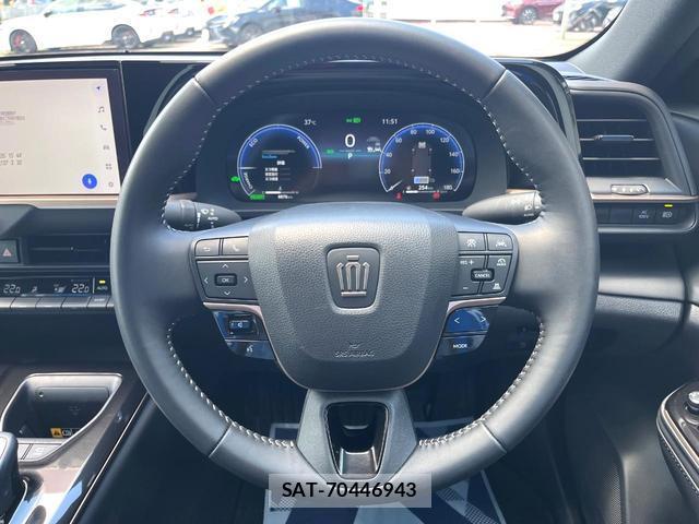 Toyota Crown Crossover 2024-11 8378879-10