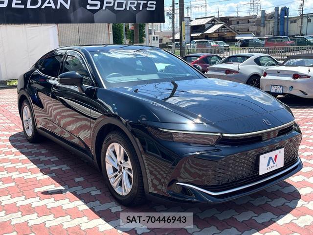 Toyota Crown Crossover 2024-11 8378879-15