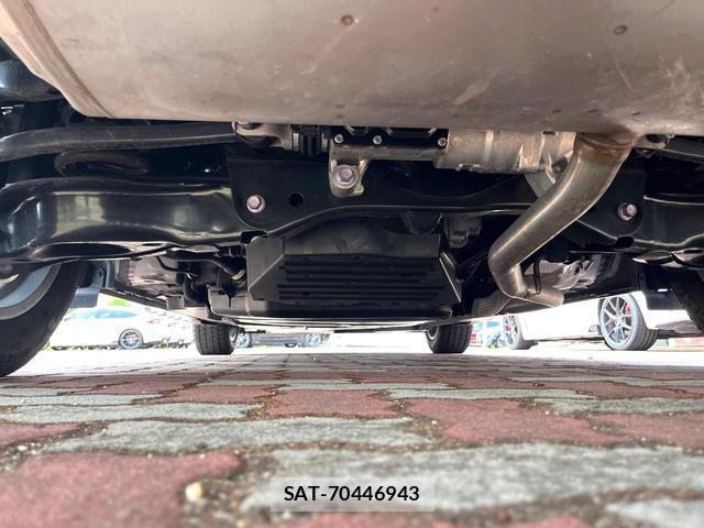 Toyota Crown Crossover 2024-11 8378879-18