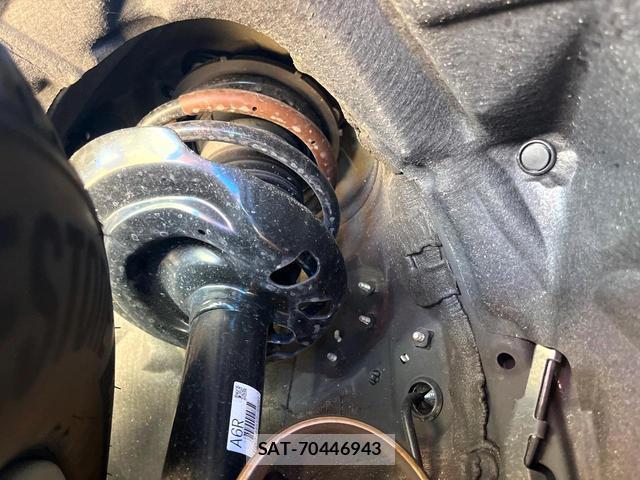 Toyota Crown Crossover 2024-11 8378879-19