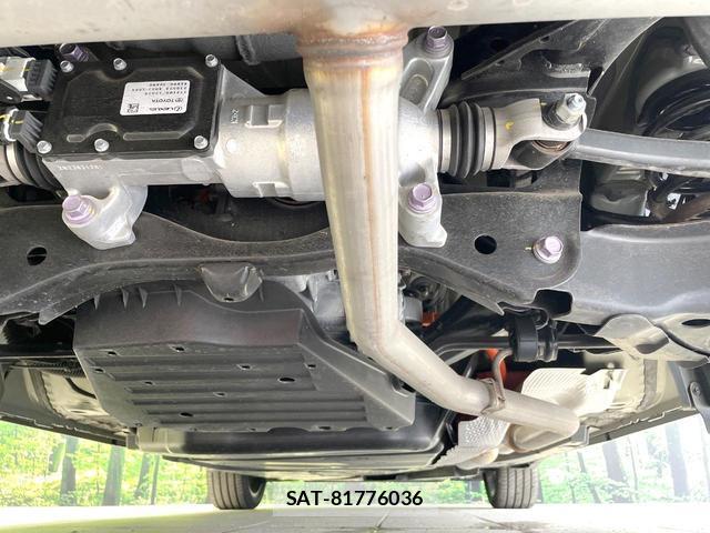 Toyota Crown Crossover 2023-06 8379936-18