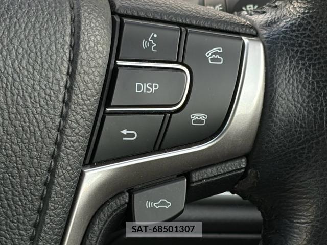 Toyota CROWN HYBRID 2013-07 8379513-14