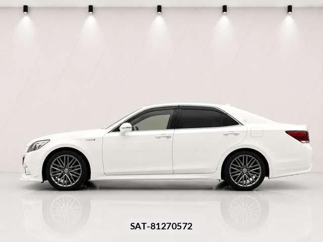 Toyota CROWN HYBRID 2013-04 8379848-2