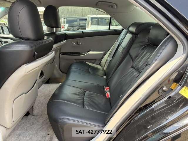 Toyota CROWN HYBRID 2009-04 8380019-13