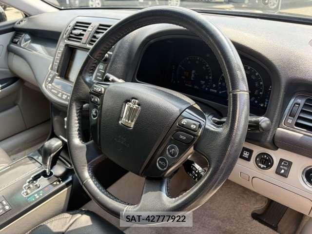 Toyota CROWN HYBRID 2009-04 8380019-16