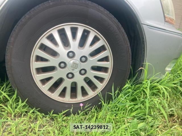 Toyota CROWN MAJESTA 2001-09 8379074-6