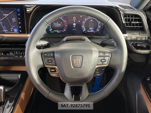 Toyota CROWN 2024-10 8378710-11