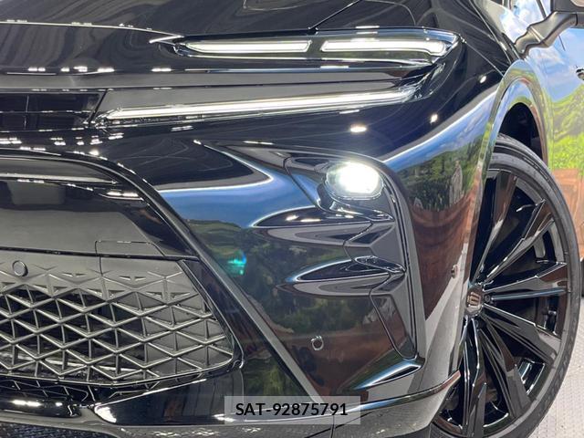 Toyota CROWN 2024-10 8378710-12