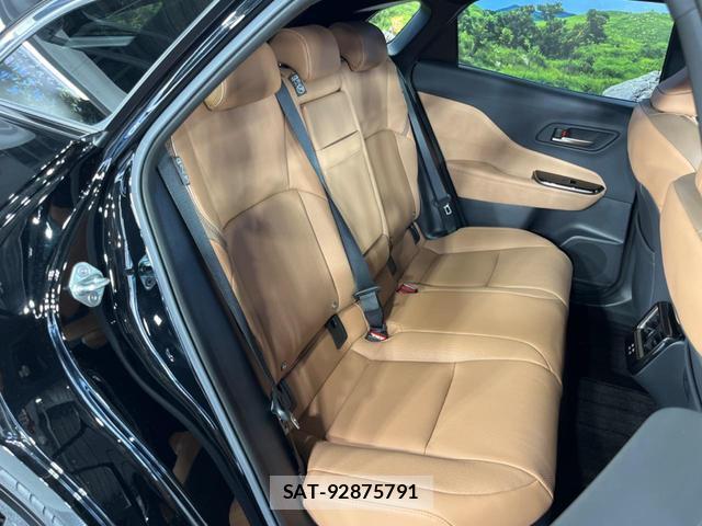 Toyota CROWN 2024-10 8378710-9