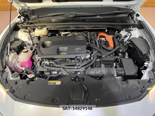 Toyota CROWN 2024-07 8379968-17