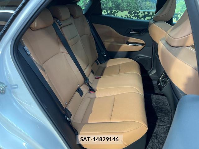 Toyota CROWN 2024-07 8379968-8