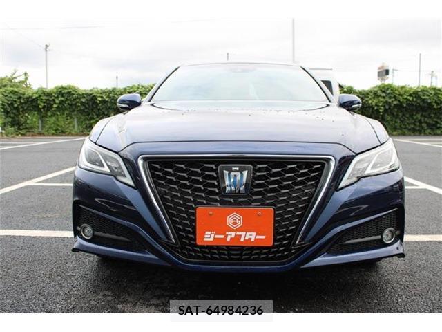 Toyota CROWN 2020-06 8379726-6